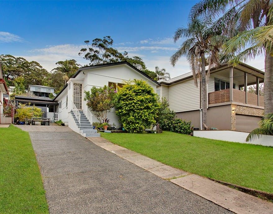 79 Gondola Rd, North Narrabeen, NSW 2101