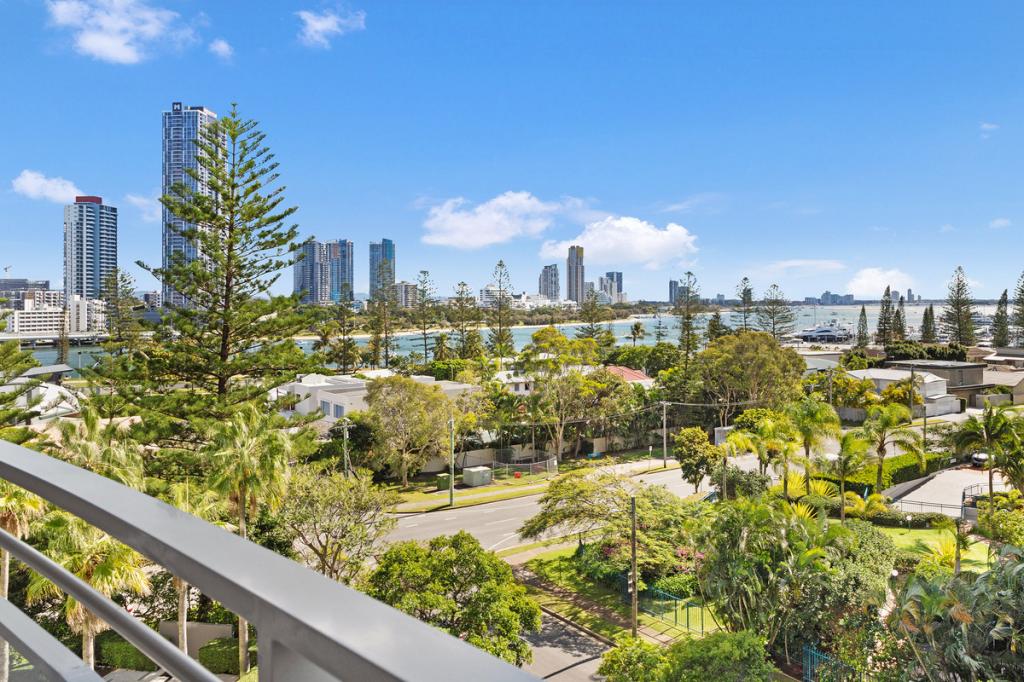 2055/1 Lennie Ave, Main Beach, QLD 4217