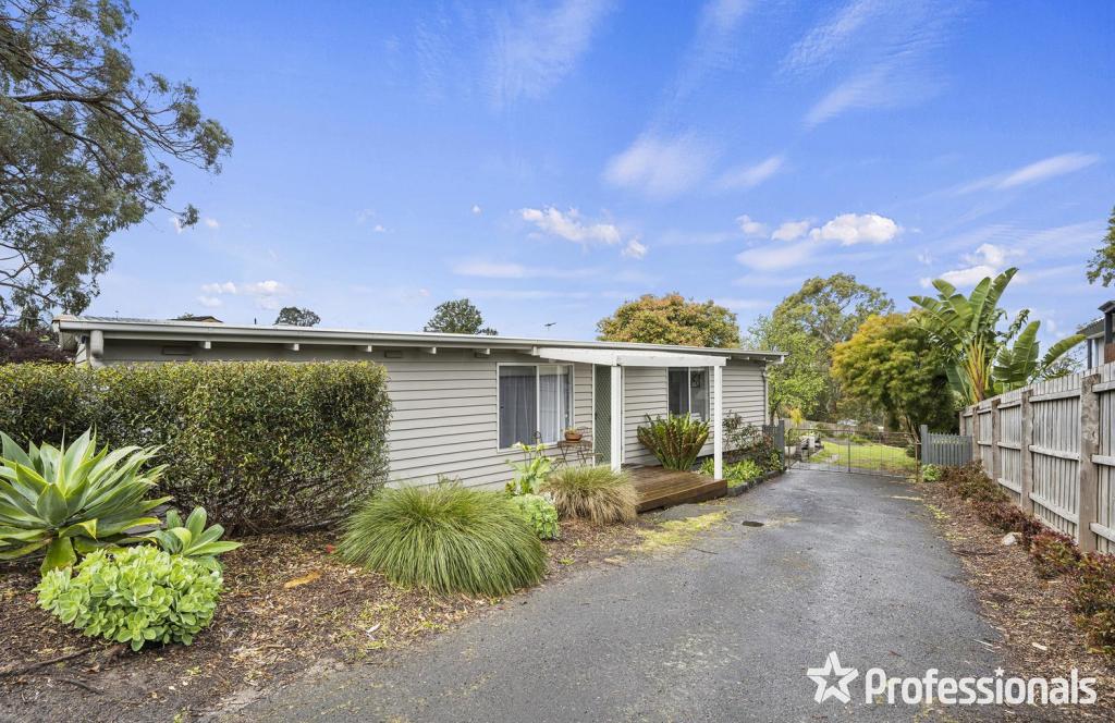 16 Russell St, Mount Evelyn, VIC 3796