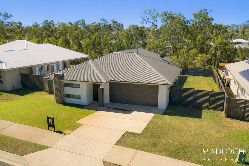 19 Clover Cres, Boyne Island, QLD 4680