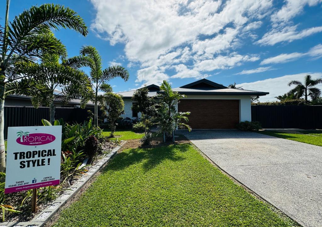 16 Voyager St, South Mission Beach, QLD 4852