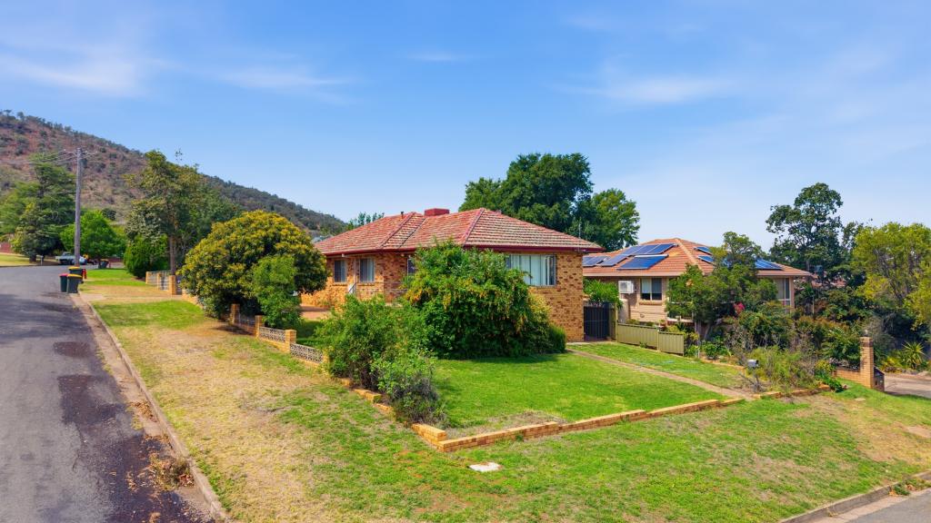 43 Hall St, East Tamworth, NSW 2340