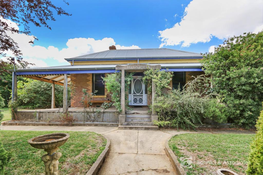 111 Buckland Gap Rd, Beechworth, VIC 3747