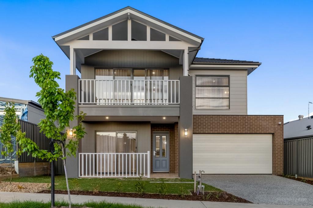 10 VERBIER RD, PAKENHAM, VIC 3810