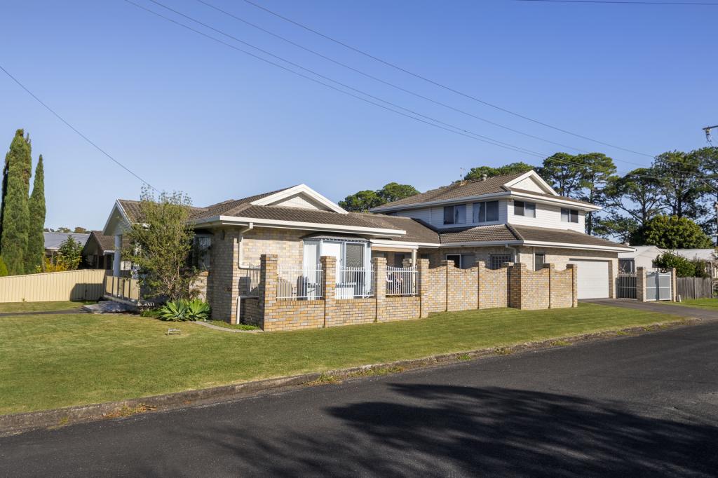 93 Circular Ave, Sawtell, NSW 2452