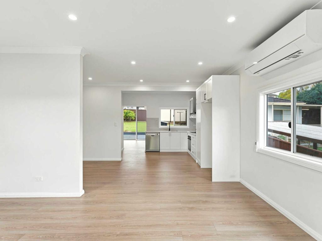 31 Kennedy Pde, Lalor Park, NSW 2147