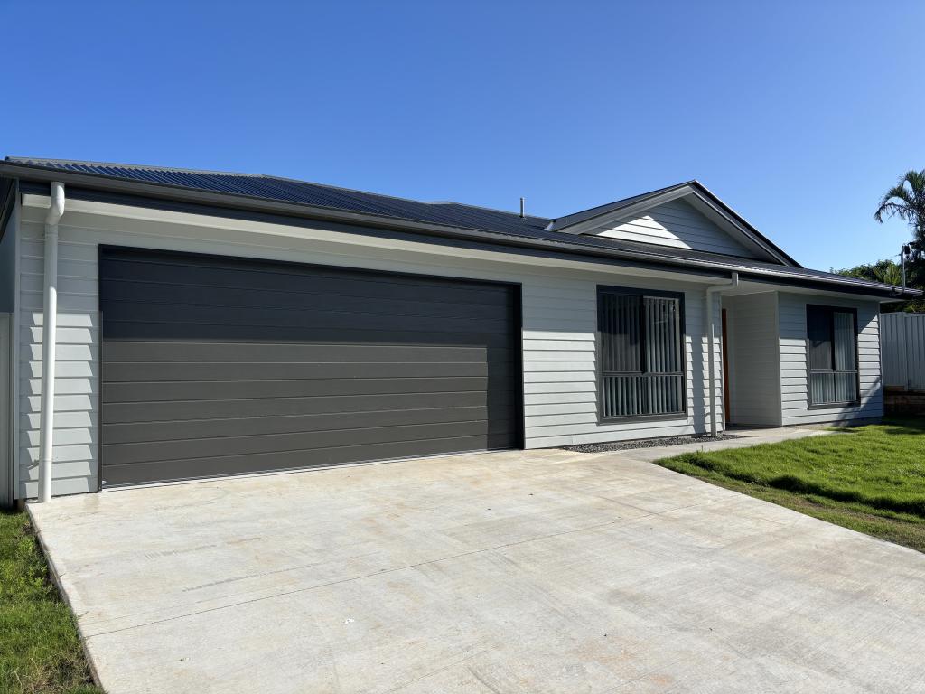 10 Kift St, Russell Island, QLD 4184