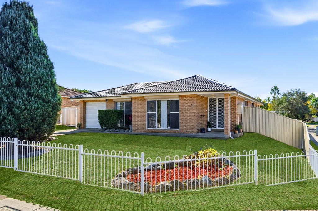 71 Anthony Dr, Rosemeadow, NSW 2560