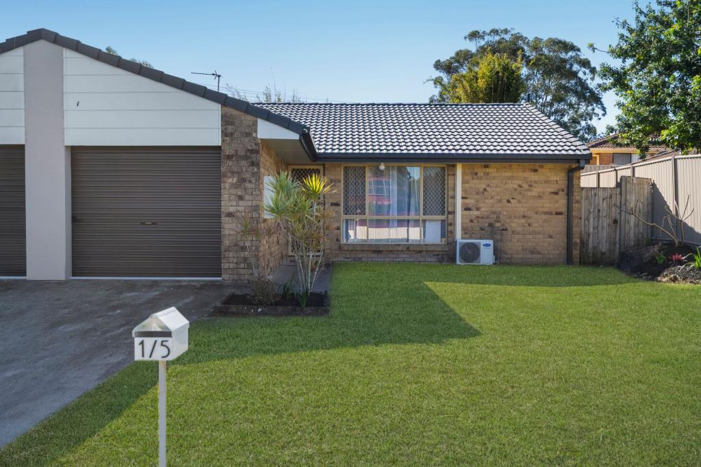 1/5 Orkney Pl, Labrador, QLD 4215