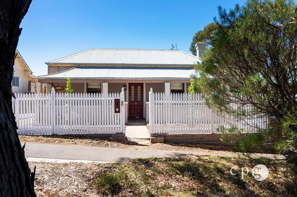 5 Forest St, Castlemaine, VIC 3450