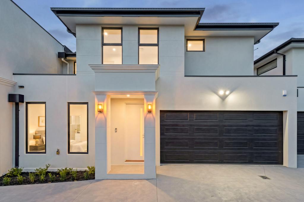 2/11 Dunstan St, Clayton, VIC 3168
