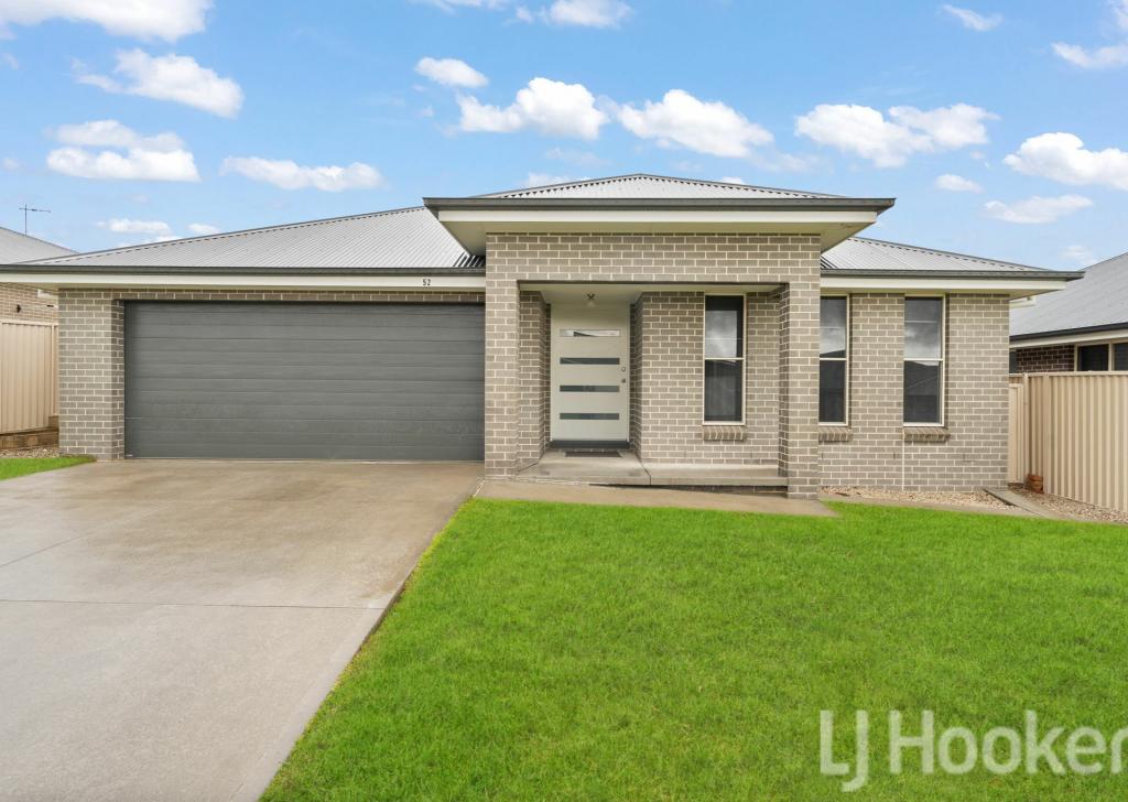 52 MENDEL DR, KELSO, NSW 2795