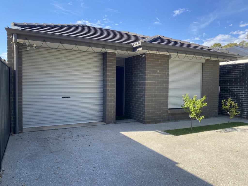 11 Trinity Cres, Salisbury North, SA 5108