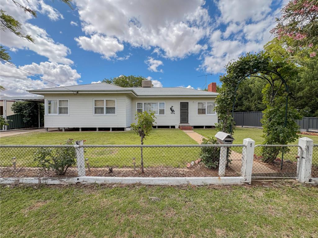 1 East St, Kerang, VIC 3579