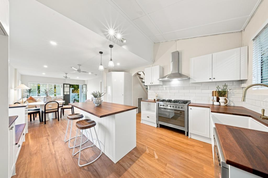 15 Baxter St, West End, QLD 4810