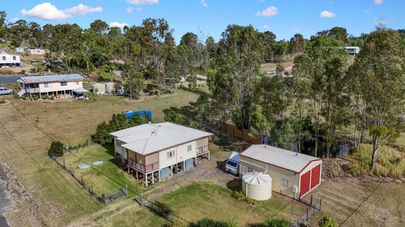 3 Evans St, Mount Perry, QLD 4671
