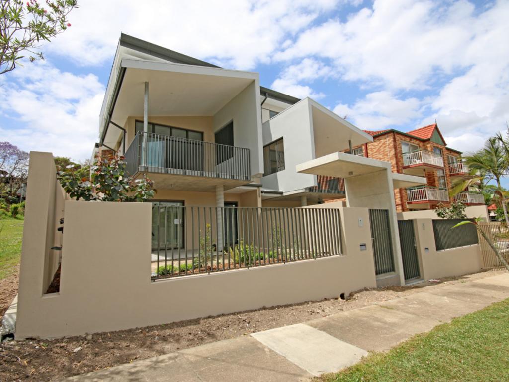 7/2 Ninth Ave, Coorparoo, QLD 4151