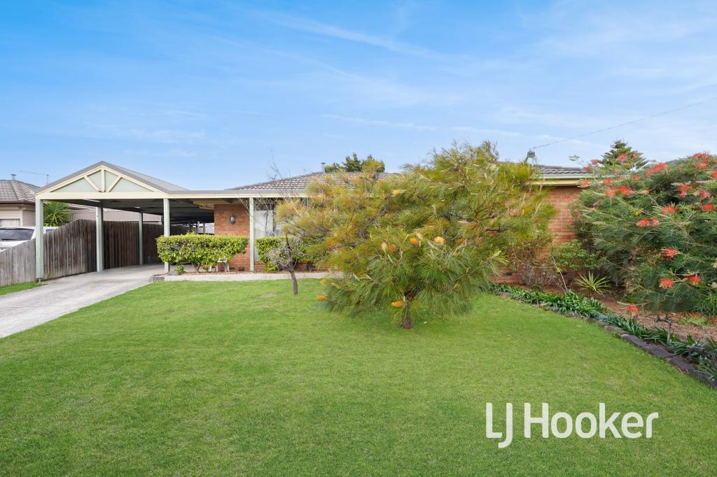 6 Ivan Cres, Hampton Park, VIC 3976