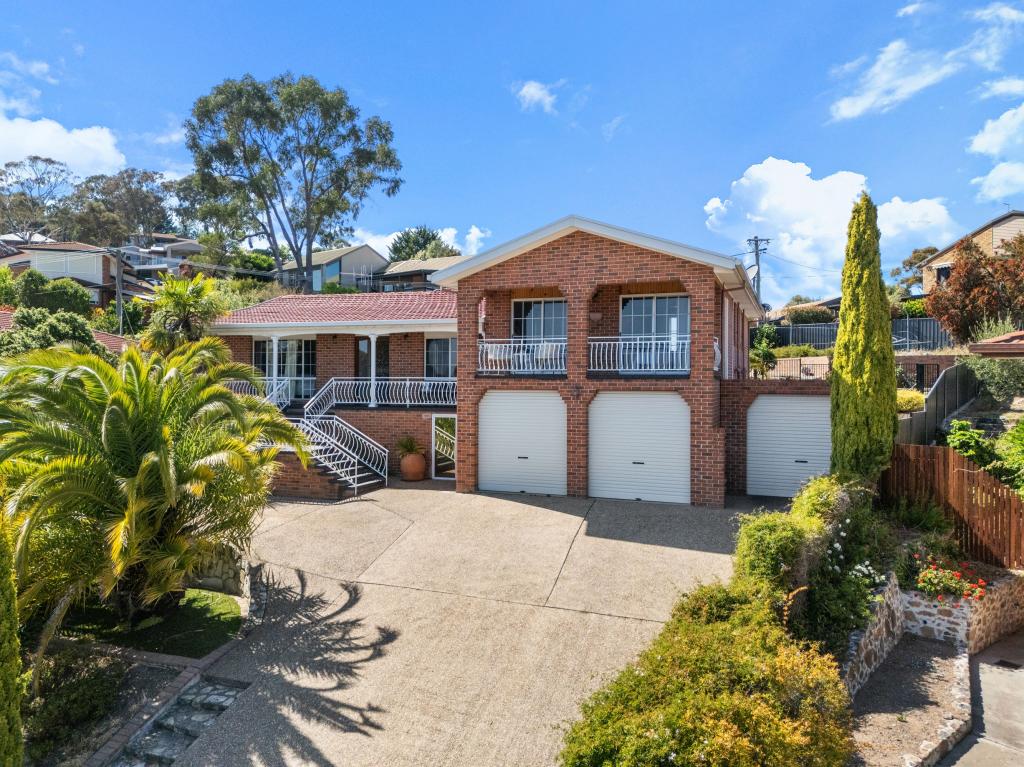 26 Parfitt Cres, Calwell, ACT 2905