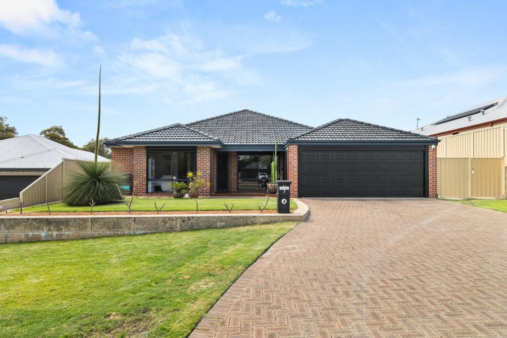 3 GALWAY BVD, AUSTRALIND, WA 6233