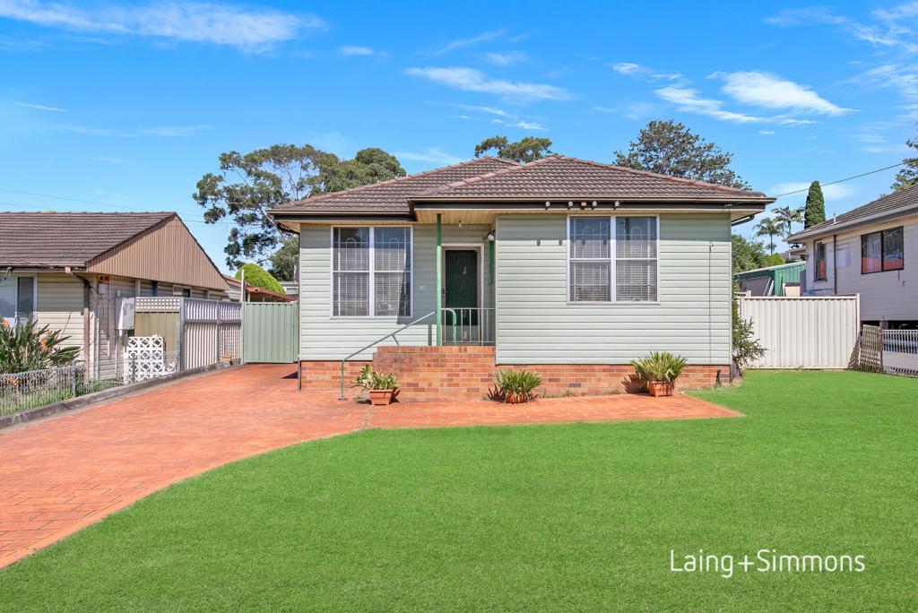 32 Adelaide St, Rooty Hill, NSW 2766