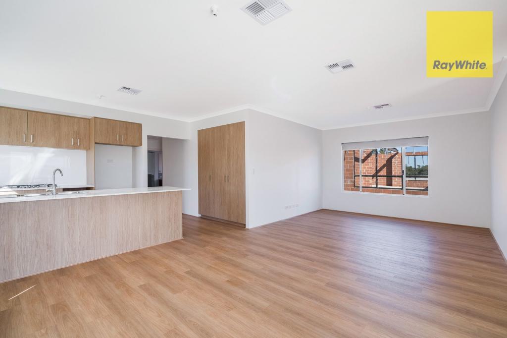 17 Gamboge Pkwy, Southern River, WA 6110