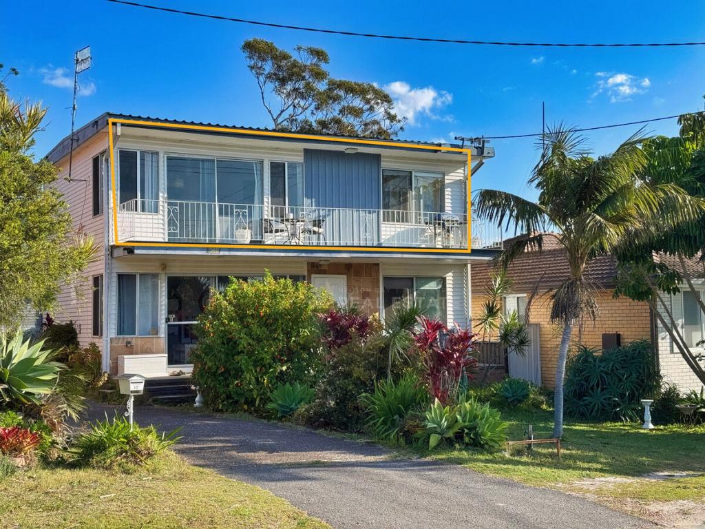 2/10 Verona Rd, Shoal Bay, NSW 2315