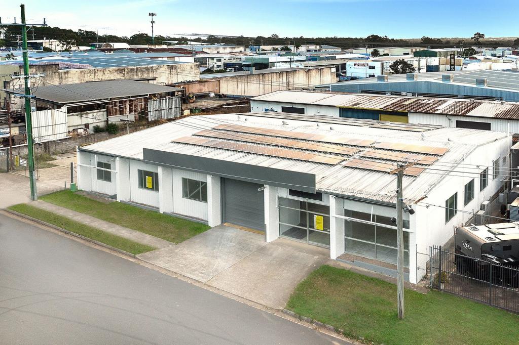 1&2/23-25 SNOOK ST, CLONTARF, QLD 4019