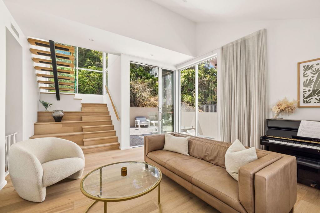 7 Pembrew Cres, Earlwood, NSW 2206