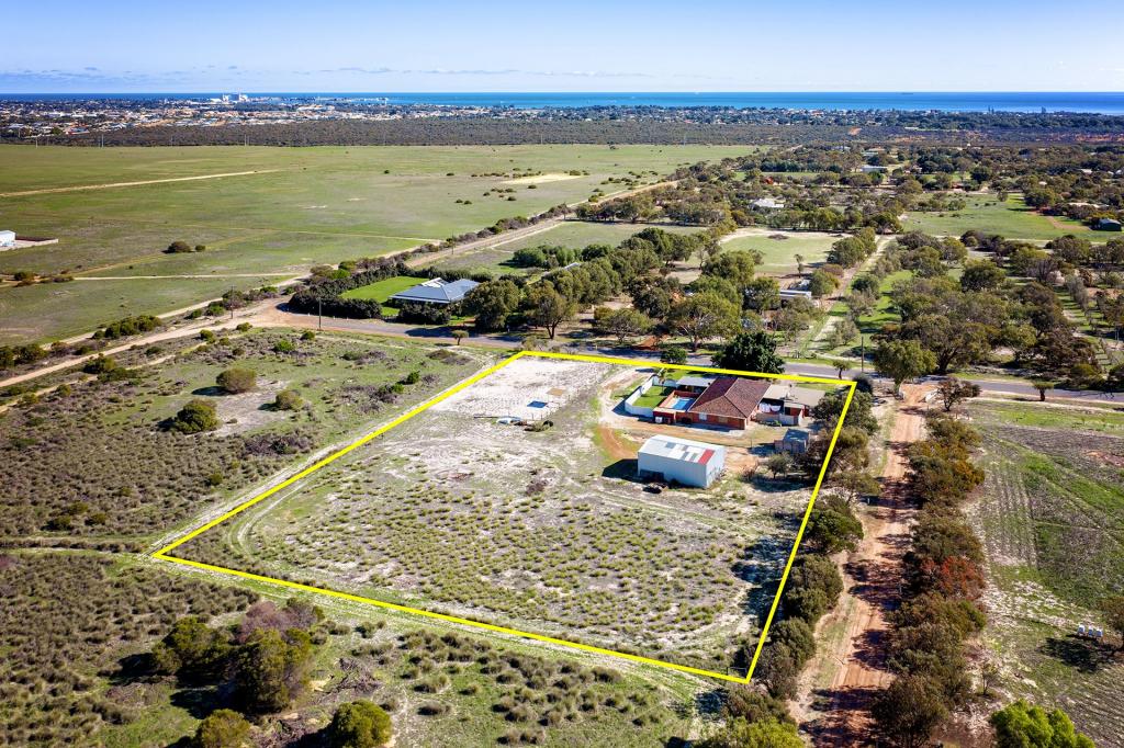 35 Stuart Rd, Moresby, WA 6530