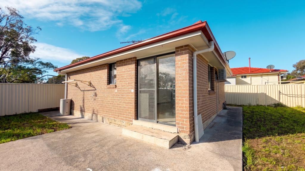 27a Karoola St, Busby, NSW 2168