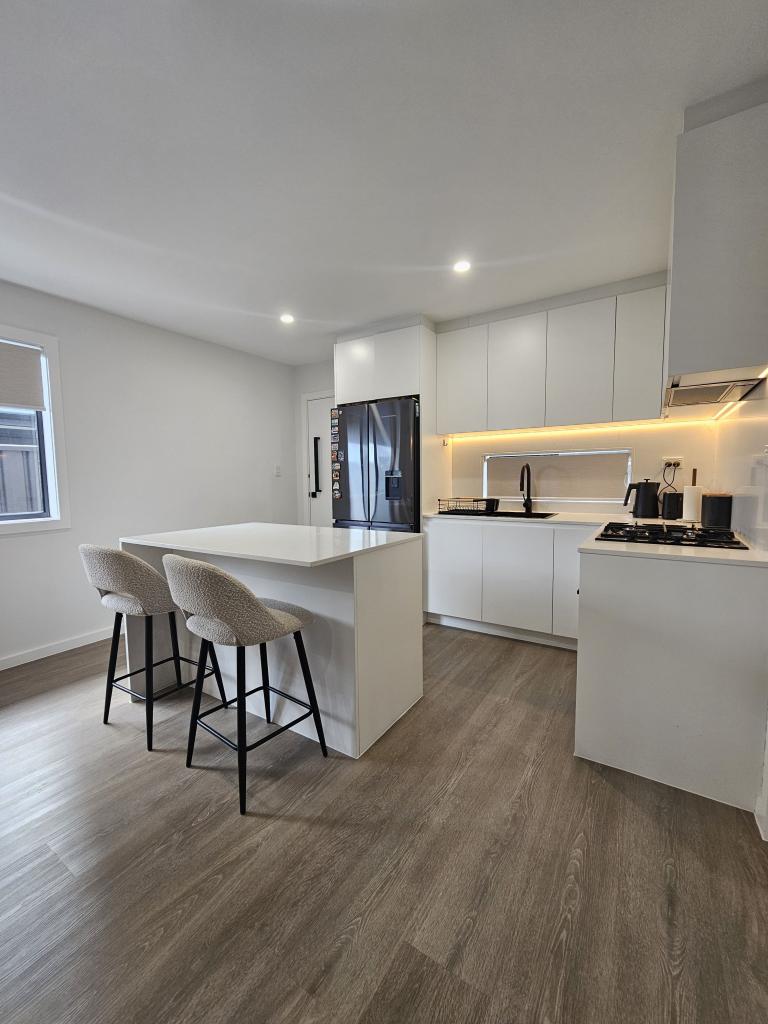 13a Daniel Pde, St Clair, NSW 2759