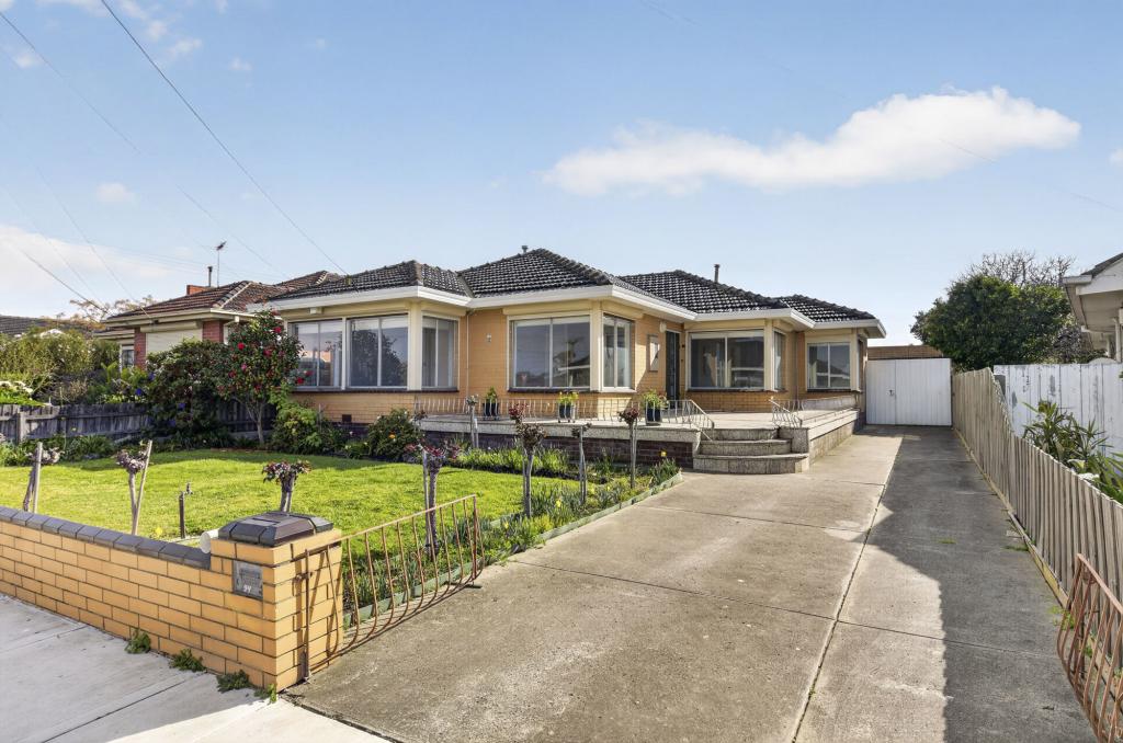 94 Whitesides Ave, Sunshine West, VIC 3020