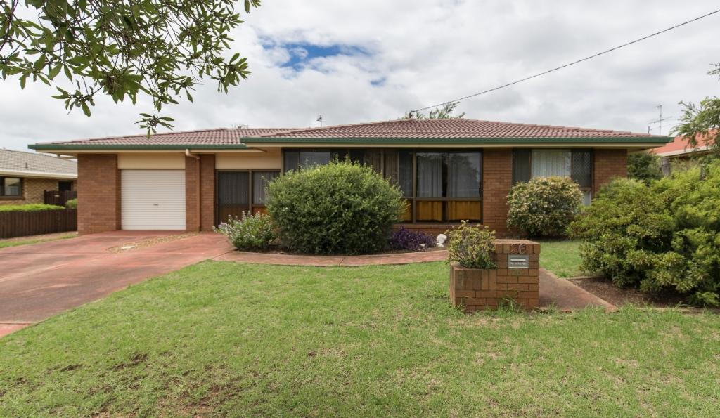 26 Jimbour Dr, Newtown, QLD 4350