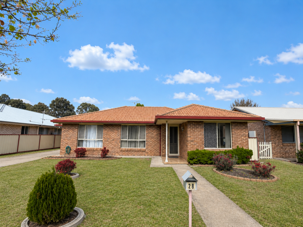 28 Aldred Ave, Armidale, NSW 2350