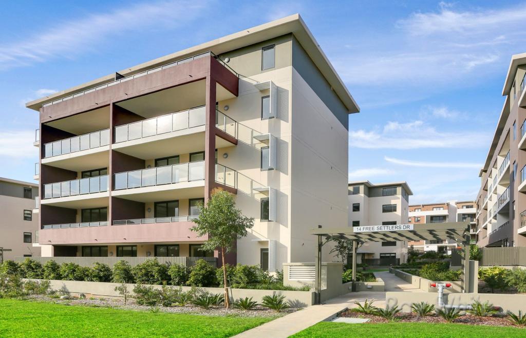 215/14 Free Settlers Dr, Kellyville, NSW 2155