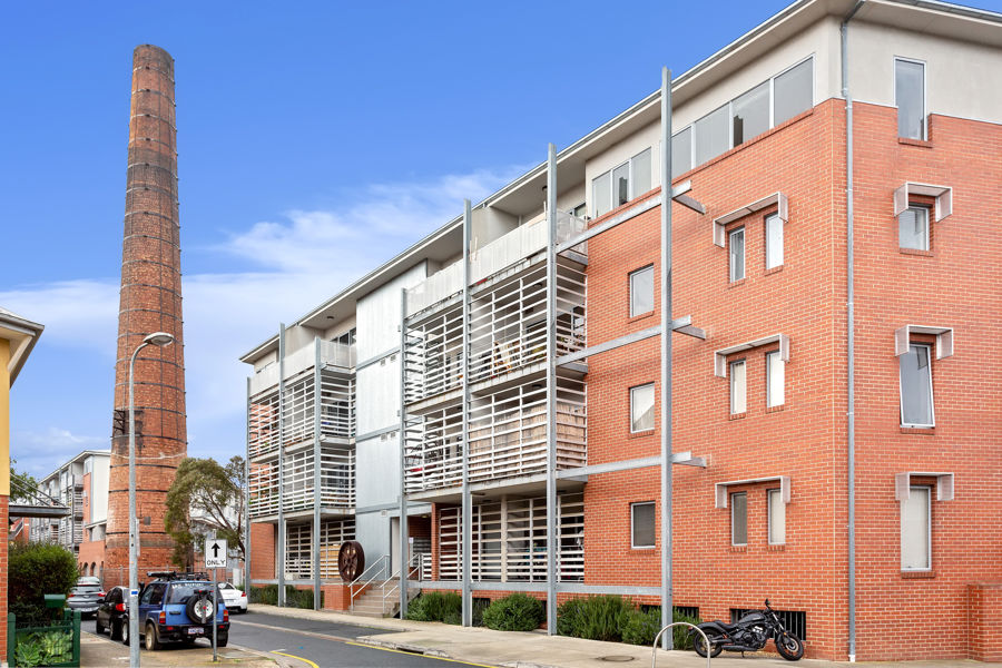 5/99 BRICKWORKS DR, BRUNSWICK, VIC 3056
