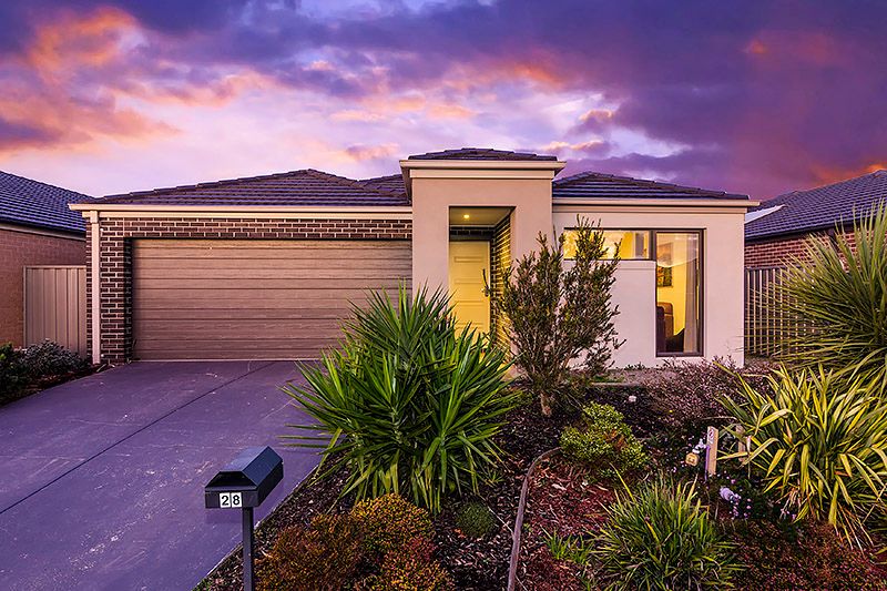 28 Archers Field Dr, Cranbourne East, VIC 3977