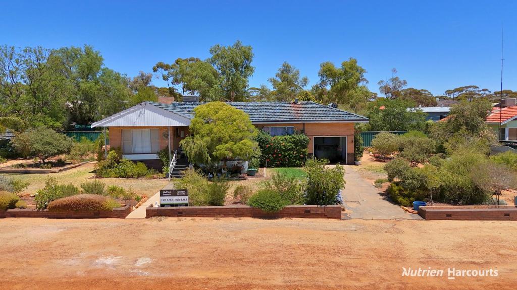 98 & 100 Altair St, Southern Cross, WA 6426