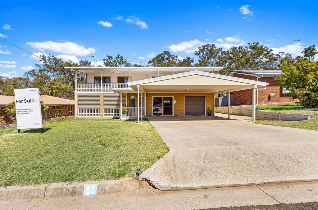 82 J HICKEY AVE, CLINTON, QLD 4680