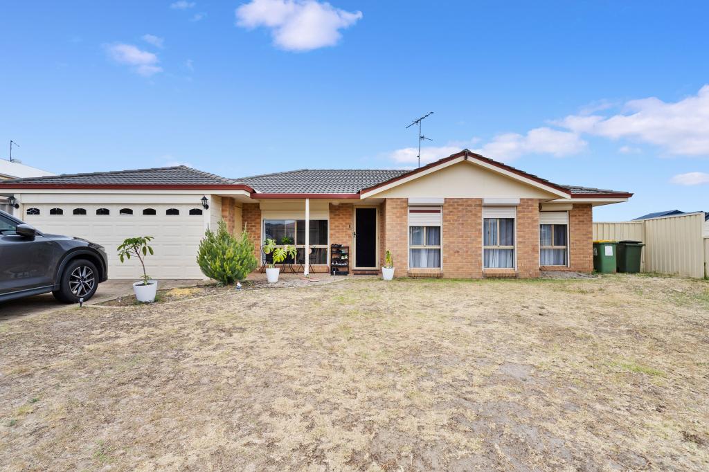 4 Waxberry Cl, Halls Head, WA 6210