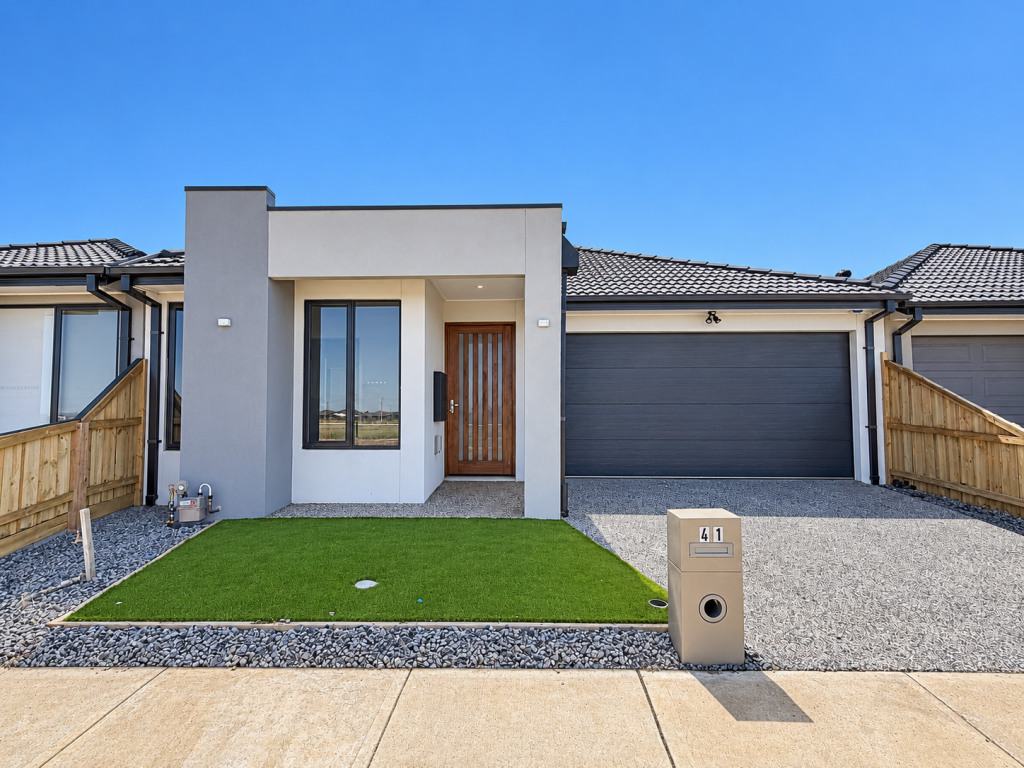 41 Sifter Pkwy, Fraser Rise, VIC 3336