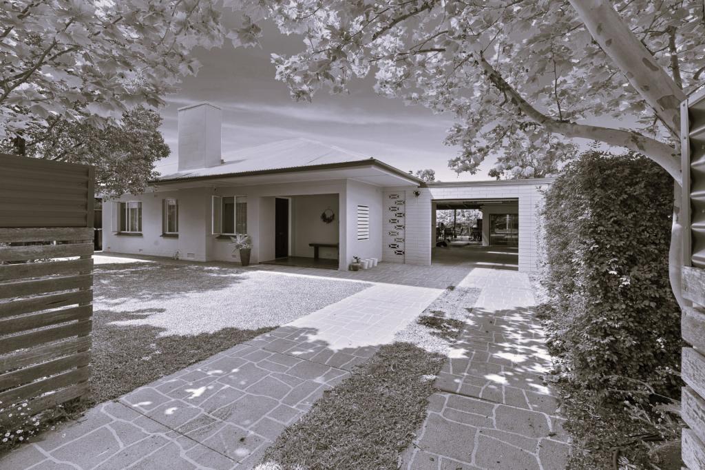 9 Acacia Ave, Loxton, SA 5333