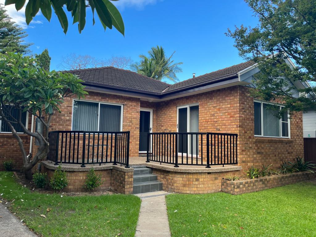 7 KIALOA RD, WOONONA, NSW 2517