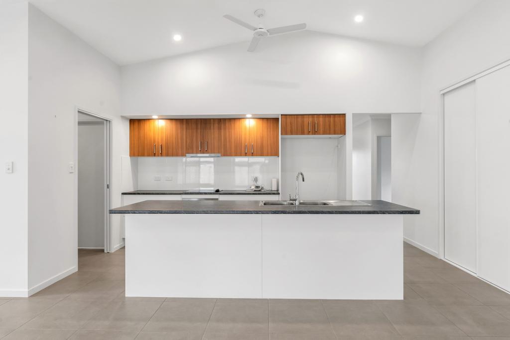 10 Moro St, Edmonton, QLD 4869