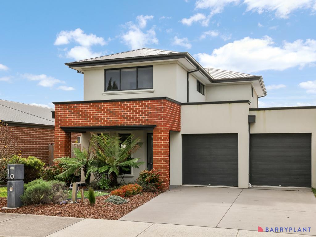 10 KEMBLA RD, COWES, VIC 3922