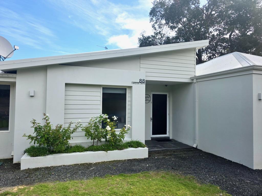 88 Lakeside Dr, Myalup, WA 6220