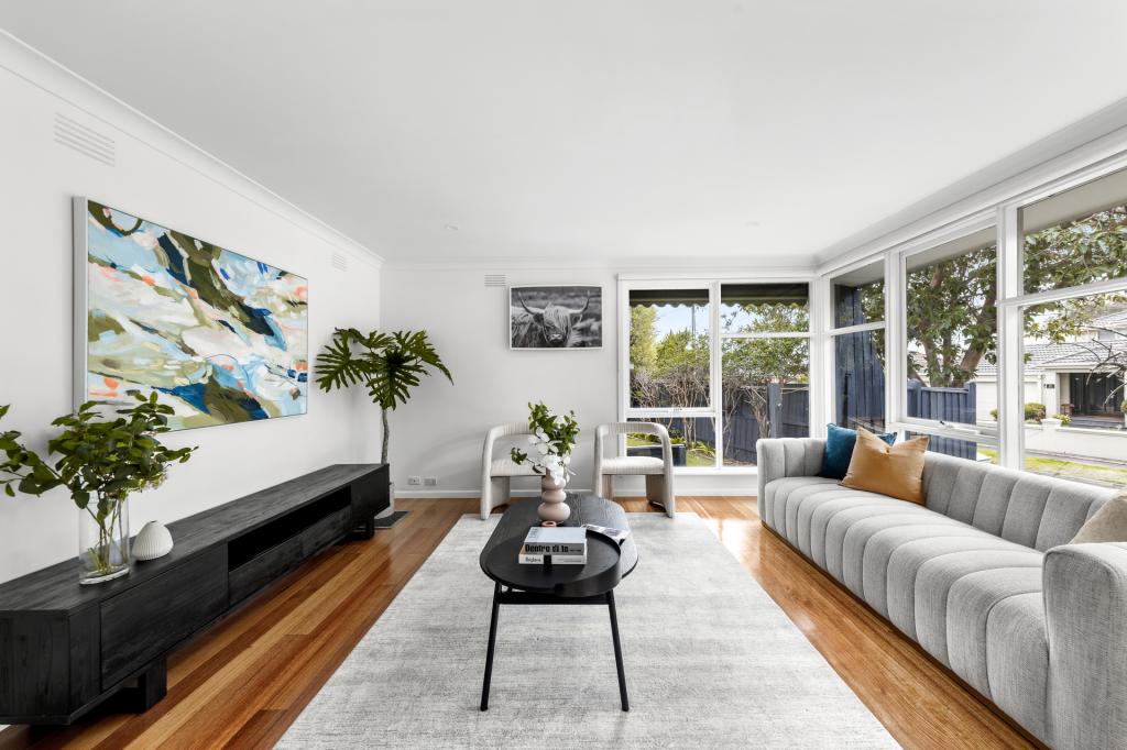 37 Caroline Cres, Blackburn North, VIC 3130