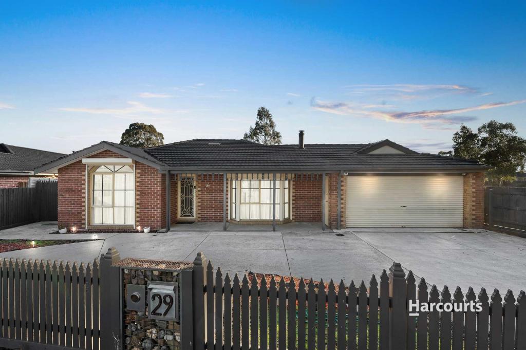 29 Balmoral Way, Pakenham, VIC 3810