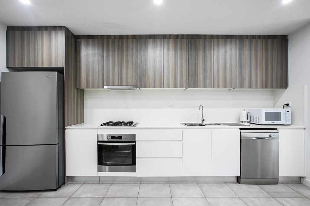 2/51-55 Gover St, Peakhurst, NSW 2210